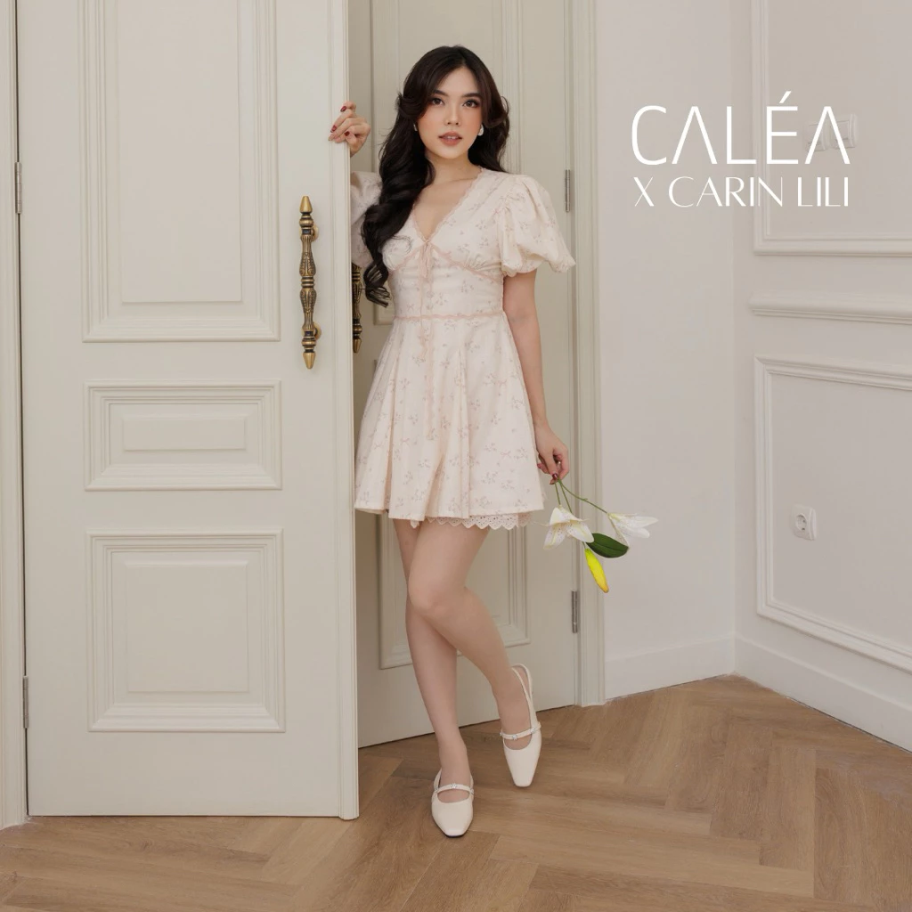 CALEA LILY FLATS 5