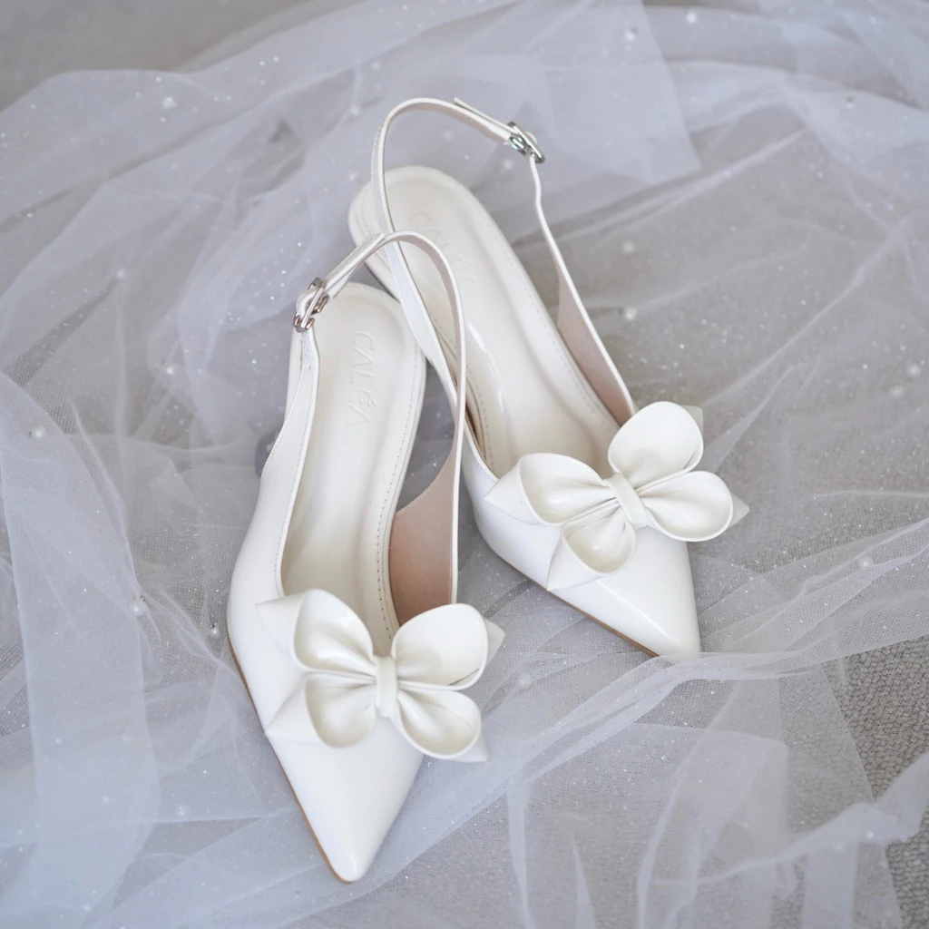 CALEA FLEUR PUMPS 5