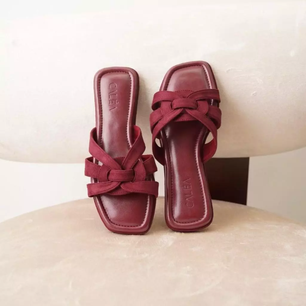 CALEA ARUM SANDALS 5